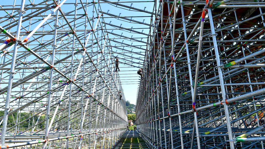 Les constructions temporaires légères sont principalement composées d’acier et d’aluminium. Des matériaux qui, s’ils ne sont pas réutilisés, peuvent être recyclés de manière optimale.