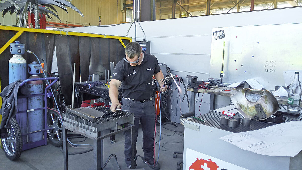 Concentré à l'entraînement – Lars Rotach s'entraîne régulièrement pour les WorldSkills.