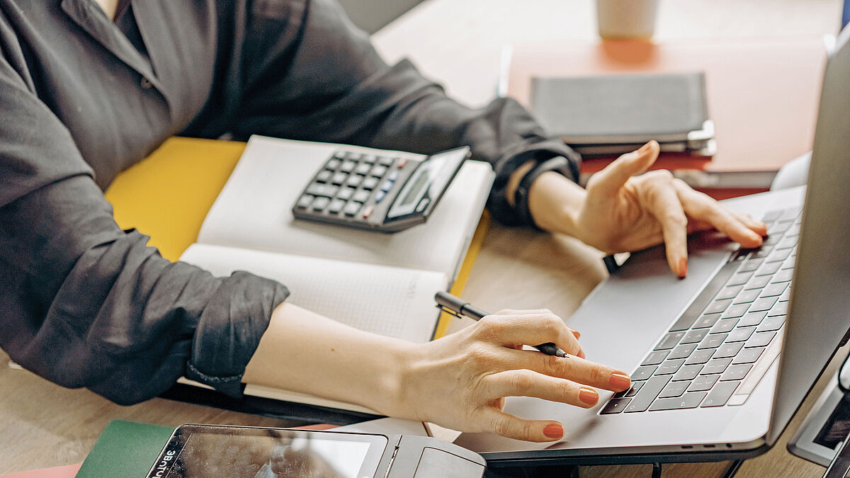 Une gestion solide des liquidités est nécessaire pour pouvoir toujours honorer les obligations financières.