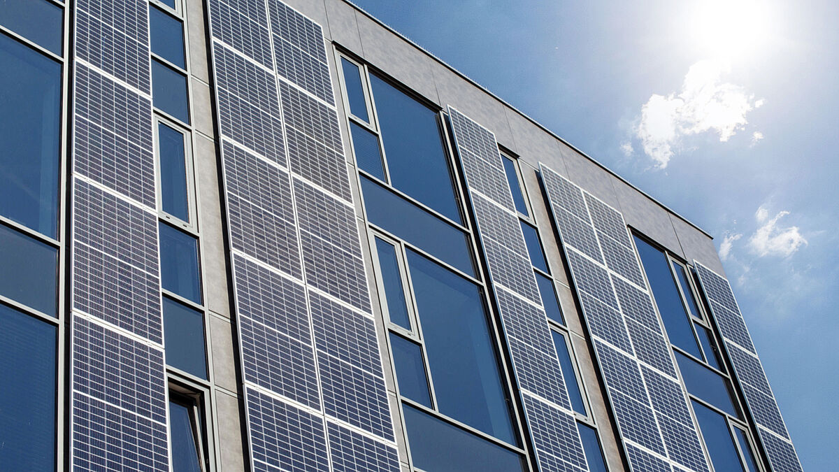 Les modules monocristallins et polycristallins sont la technologie la plus répandue.