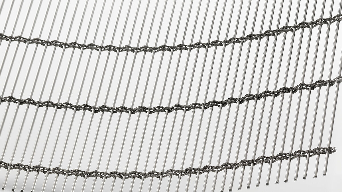 Vue détaillée : maille métallique de type Tigris.