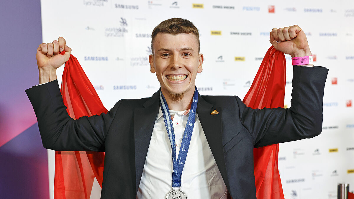 Der wohlverdiente Jubel: Herzliche Gratulation, Julian! 