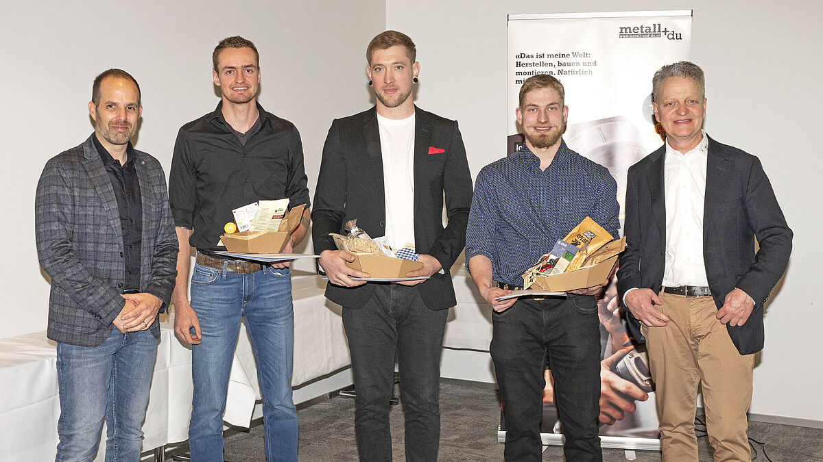 Die drei besten Werkstatt- und Montageleiter des Jahres, mit Fachausweis und Geschenkkorb. 