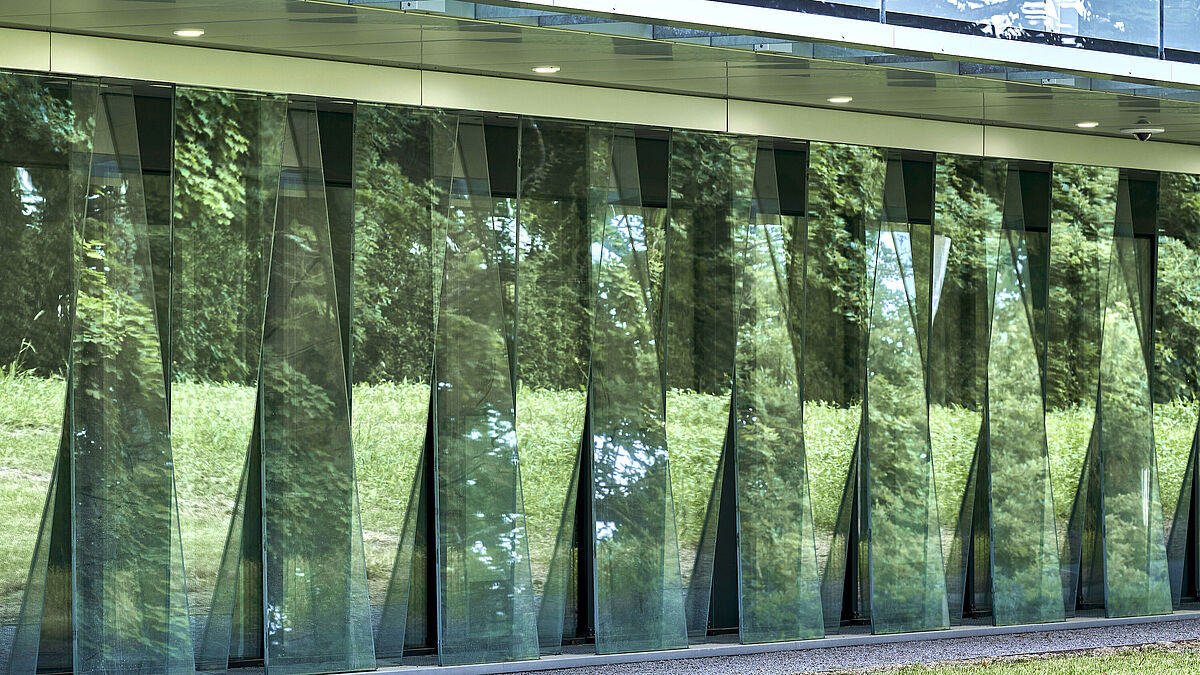 Einen wichtigen Beitrag zur Nachhaltigkeit des «ECAvenir» leisten die energieeffizienten Fassadensysteme von Forster auf der Grundlage recyclefähiger Stahlprofile.