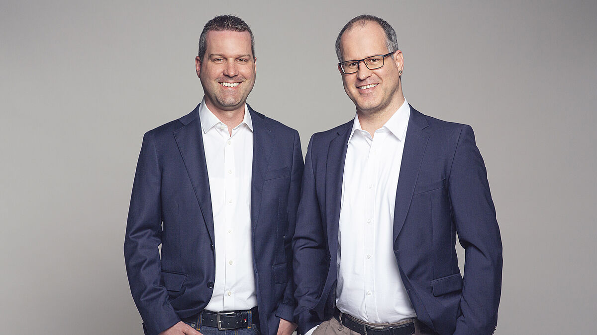 Die beiden Gründer der Brevit AG von links, Roger Hiestand und Marco Hiestand.