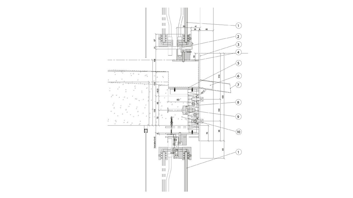 1 Verre 15 mm2 Mécanisme rotatif3 Plat Inox linéaire 400 - ép. 6 mm4 Plat inox ponctuel 120 x 6 mm5 Tôle Inox linéaire 136 x 5 mm6 Naissance pliage inox 46 x 36 x 2 mm7 Pissette tube inox 50 x 40 x 1,5 mm8 Rail Halfen HTA-CE 40/22 – 250 mm9 Isolation type Flumroc 1 – ép. 50 mm10 Béton C30/37Graphique : V Entrepreneurs SA