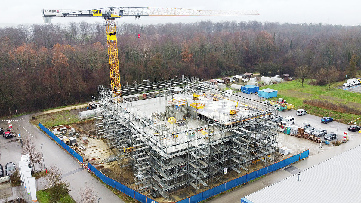 Das Projekt liegt im Plan, einer fristgerechten Inbetriebnahme steht nach aktuellem Kenntnisstand nichts entgegen.