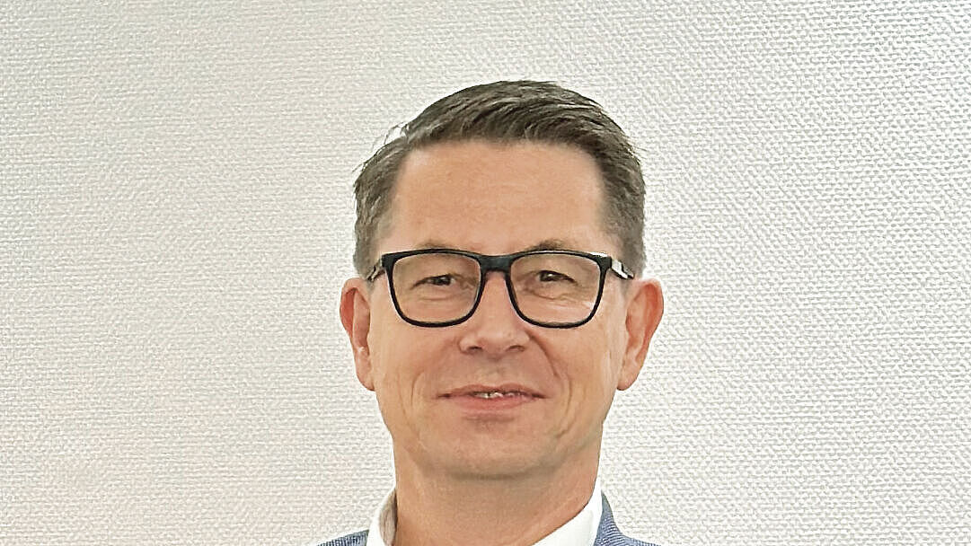 Henning Wagner moderiert Orgadatas Webinar-Reihe zu Logikal MES und gibt den Unternehmen wichtige Tipps auf dem Weg in die digitale Fertigung.  Bild: Dora Schneider 