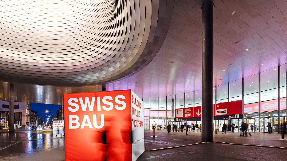 Insbesondere in den Hallen 1.0 und 1.1 werden Sie auf eine geballte Ladung Branchen-News stossen. Insbesondere in den Hallen 1.0 und 1.1 werden Sie auf eine geballte Ladung Branchen-News stossen.