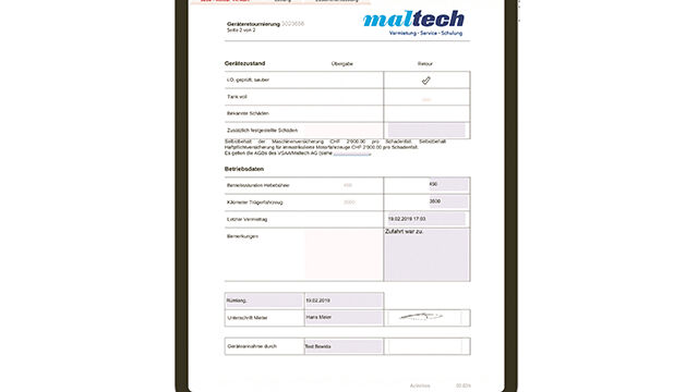 Bei der Rückgabe einer Hebebühne werden mit AbaSmart auf dem iPad einzelne Aspekte wie Schäden und Leihmaterial geprüft und bewertet

