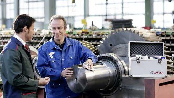 Industrielle Putztücher sind im Mewa Textil-Management erhältlich.